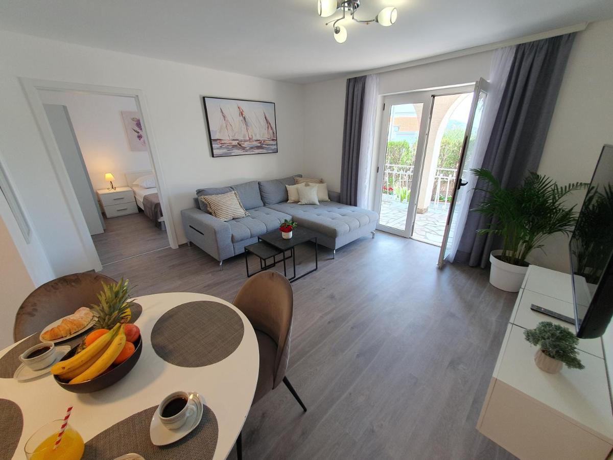 Apartment Zvjezdana Трогир Екстериор снимка