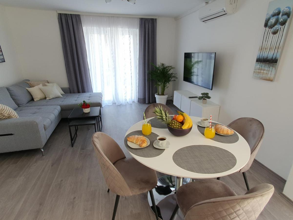 Apartment Zvjezdana Трогир Екстериор снимка