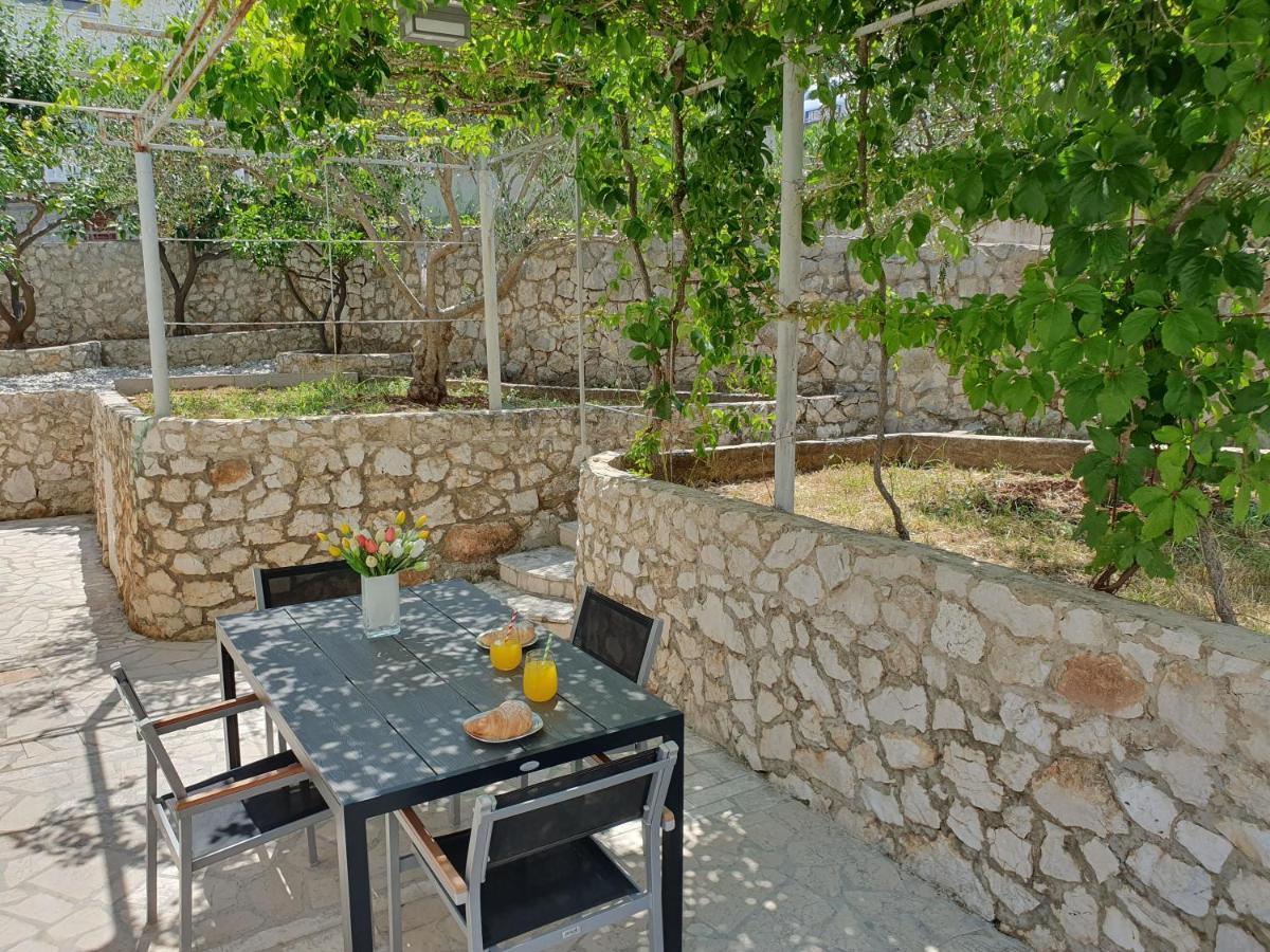 Apartment Zvjezdana Трогир Екстериор снимка