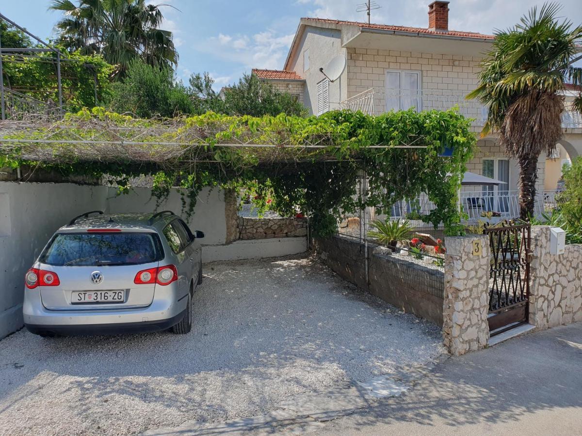 Apartment Zvjezdana Трогир Екстериор снимка